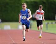 23 July 2011; Eamon Wallace, Ratoath A.C., Co. Meath, comes to the line to win the U-18 Boy's 200m Final during the Woodie's DIY Juvenile Track and Field Championships of Ireland, Tullamore Harriers, Tullamore, Co. Offaly. Picture credit: Barry Cregg / SPORTSFILE