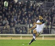 19 November 2011; Lionel Beauxis, Toulouse, takes a penalty kick. Heineken Cup, Pool 6, Round 2, Connacht v Toulouse, Sportsground, Galway. Picture credit: Barry Cregg / SPORTSFILE