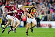 1 April 2012; Matthew Ruth, Kilkenny, is pursued by Brian Flaherty, left, and Niall Donoghue, Galway, on the way to scoring his side's first goal. Allianz Hurling League Division 1A, Round 5, Kilkenny v Galway, Nowlan Park, Kilkenny. Picture credit: Brian Lawless / SPORTSFILE