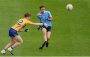 7 August 2017; Fionnan O'Sullivan of Dublin in action against Dermot Coughlan of Clare during the Electric Ireland All-Ireland GAA Football Minor Championship Quarter-Final match between Dublin and Clare at O'Moore Park, Portlaoise, in Co. Laois. Photo by Piaras Ó Mídheach/Sportsfile