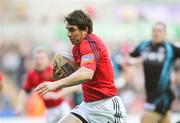 11 May 2012; Ian Keatley, Munster, on the way to scoring his side's first try. Celtic League Play-Off, Ospreys v Munster, Liberty Stadium, Swansea, Wales. Picture credit: Steve Pope / SPORTSFILE