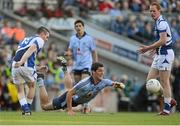 4 August 2012; Rory O'Carroll, Dublin, in action against Colm Kelly, Laois. GAA Football All-Ireland Senior Championship Quarter-Final, Dublin v Laois, Croke Park, Dublin. Picture credit: Brian Lawless / SPORTSFILE