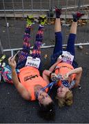 29 October 2017; Hazel Watt, left, and friend Catriona Kilbride, both from Glasgow, Scotland, take a selfie together with their medals after finishing the SSE Airtricity Dublin Marathon 2017 in Dublin City. 20,000 runners took to the Fitzwilliam Square start line to participate in the 38th running of the SSE Airtricity Dublin Marathon, making it the fifth largest marathon in Europe. Photo by Cody Glenn/Sportsfile