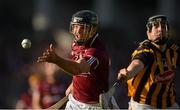 30 September 2012; David Collins, Galway, in action against Walter Walsh, Kilkenny. GAA Hurling All-Ireland Senior Championship Final Replay, Kilkenny v Galway, Croke Park, Dublin. Picture credit: Brendan Moran / SPORTSFILE