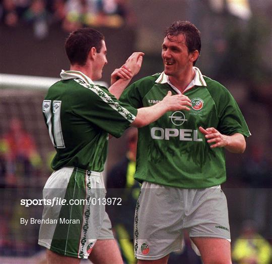 Republic of Ireland XI v Celtic - Packie Bonner Testimonial