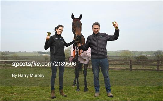 Homecoming of Cheltenham Gold Cup winner A Plus Tard