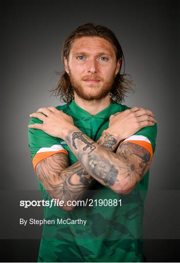 Kenny says Jeff Hendrick's absence at Newcastle 'based on his form from  last season' : r/coybig