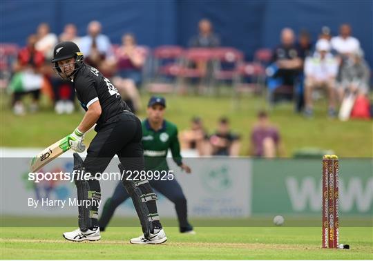 Ireland v New Zealand - Men's One Day International