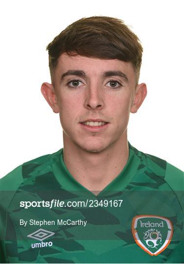 Sportsfile - Republic of Ireland Amateur Squad Portrait Session - 2349167