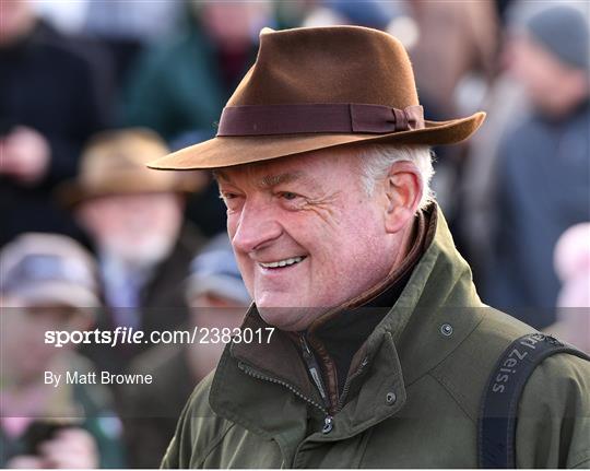 Horse Racing from Punchestown