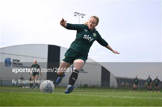 Republic of Ireland Women Prehab and Training Session