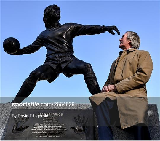 Pat Jennings Statue Unveiling