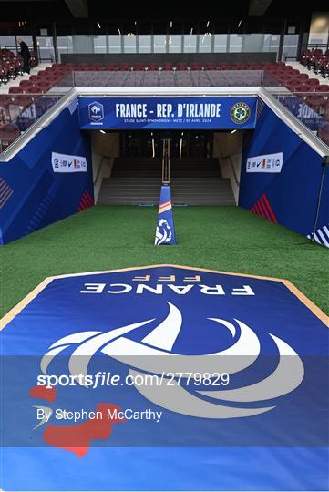 France v Republic of Ireland - UEFA Women's European Championship Qualifier