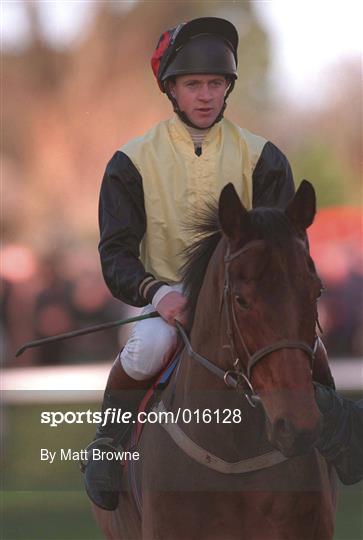 Leopardstown Christmas Festival 1997 - Day Two