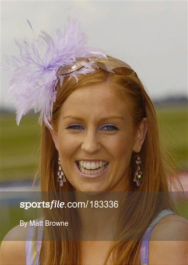 Curragh Races Sunday