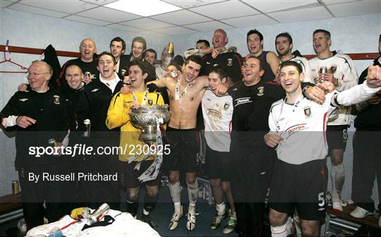 Cliftonville v Glentoran - CIS Insurance Cup Final