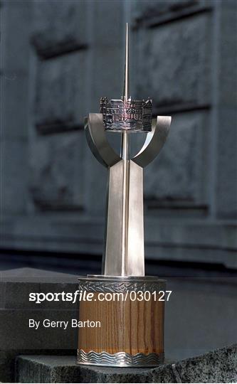 Noel Carroll Dublin City Marathon Perpetual Trophy