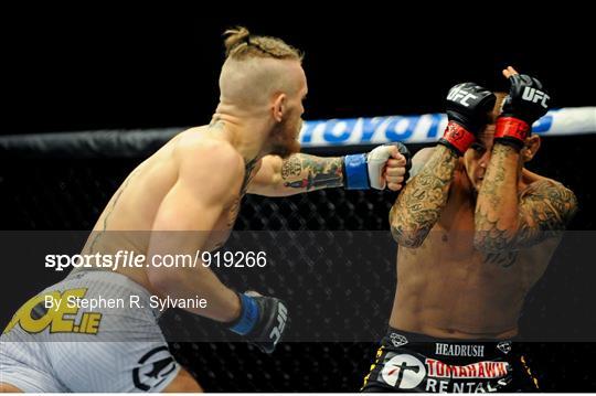 Dustin Poirier v Conor McGregor - UFC 178