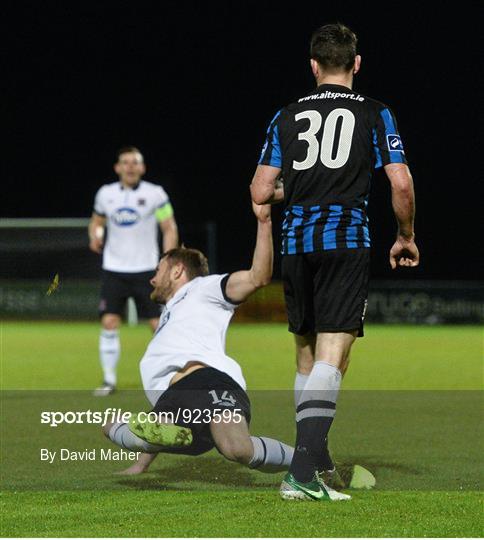 Athlone Town v Dundalk - SSE Airtricity League Premier Division