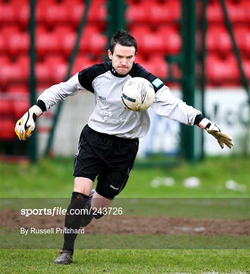 Carnegie Premier League - Cliftonville v Loughgal