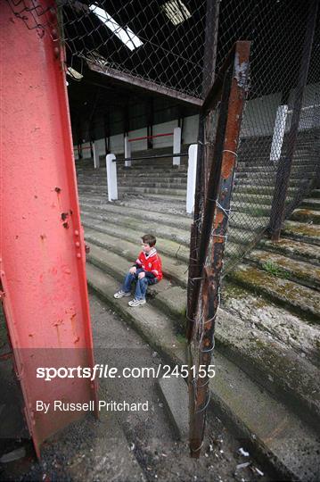 Carnegie Premier League - Cliftonville v Glentoran