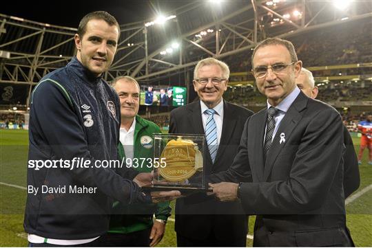 John O’Shea is Presented with Commemorative 100th Cap