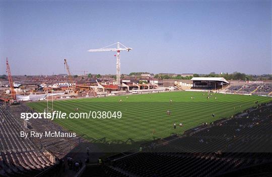 Louth v Offaly - Church & General National Football League Division 2 Final