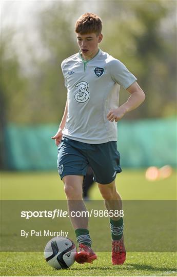 Republic of Ireland U17 Squad Training