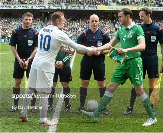 Republic of Ireland v England - Three International Friendly