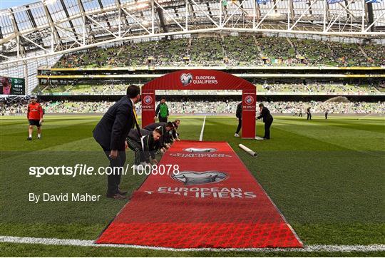 Republic of Ireland v Scotland - UEFA EURO 2016 Championship Qualifier - Group D