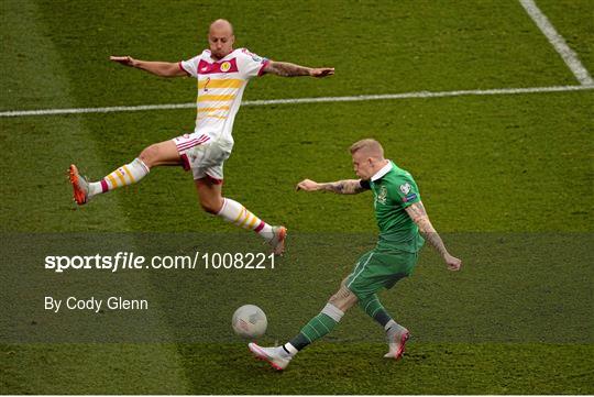 Republic of Ireland v Scotland - UEFA EURO 2016 Championship Qualifier - Group D