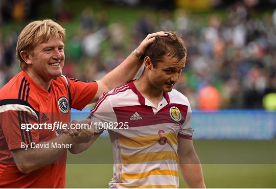 Republic of Ireland v Scotland - UEFA EURO 2016 Championship Qualifier - Group D