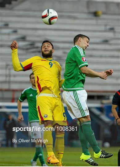 Northern Ireland v Romania - UEFA EURO2016 Championship Qualifier - Group F