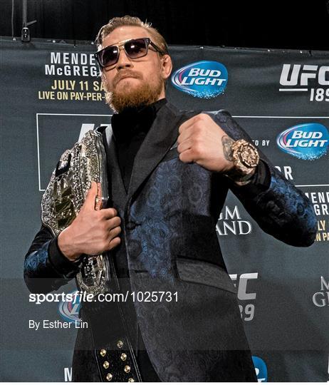 Ufc post fight press conference online live