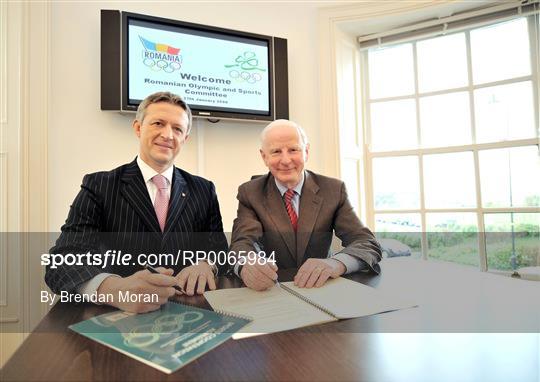 Olympic Council of Ireland sign Co-Operation Agreement ahead of London 2012