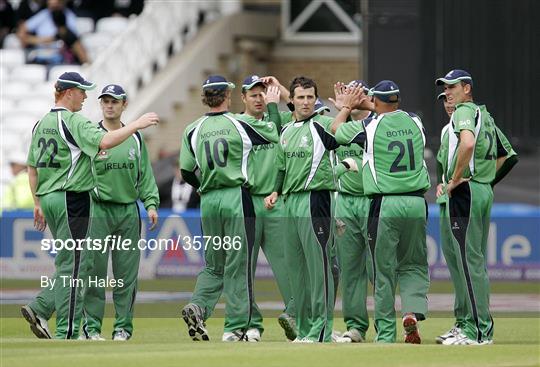 Ireland v New Zealand - Twenty20 World Cup - Super Eights Series