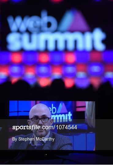 2015 WebSummit Day 1 - Centre Stage