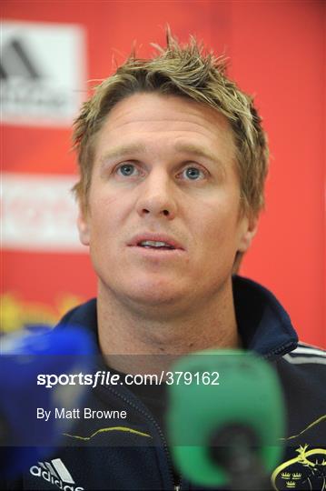 New Munster signing Jean de Villiers Arrives in Ireland