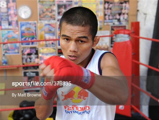 Poonsawat Kratingdaenggym Work Out