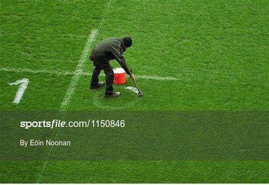 Munster v Scarlets - Guinness PRO12 Round 22