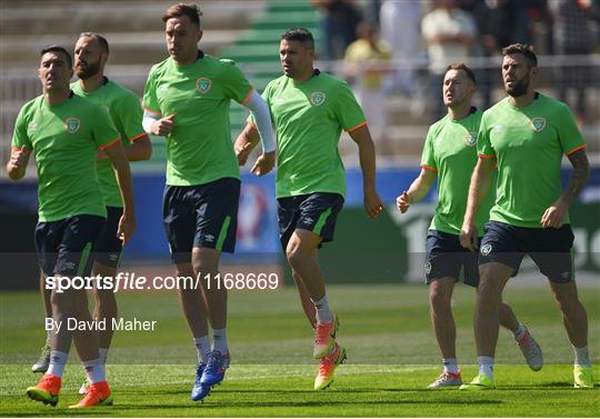 Republic of Ireland Squad Training at UEFA EURO2016