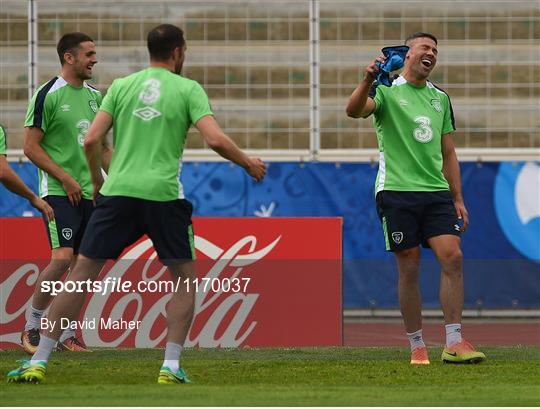 Republic of Ireland Squad Training at UEFA Euro 2016