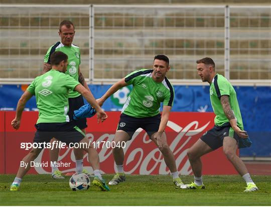 Republic of Ireland Squad Training at UEFA Euro 2016