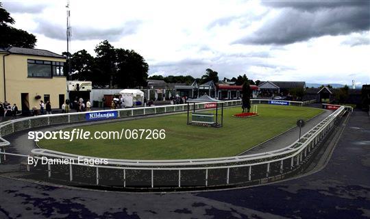 Horse Racing from The Curragh