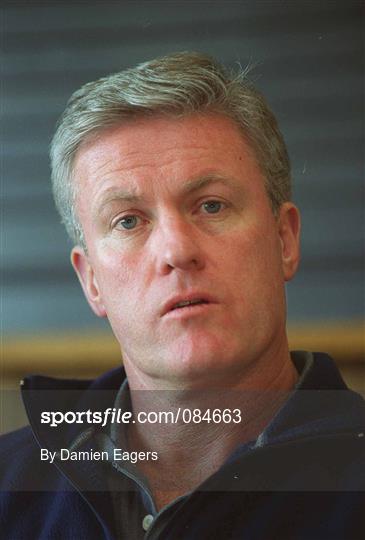 Sportsfile - Matt Williams Signs New Leinster Rugby Contract - 084665